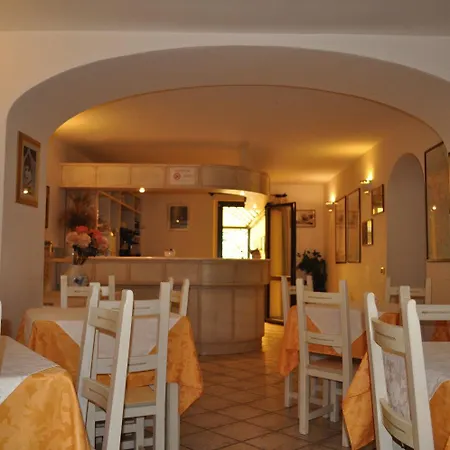 Hotel Cavour 3*