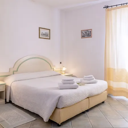 Cavour 3* Olbia
