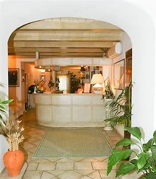 Cavour ホテル オルビア