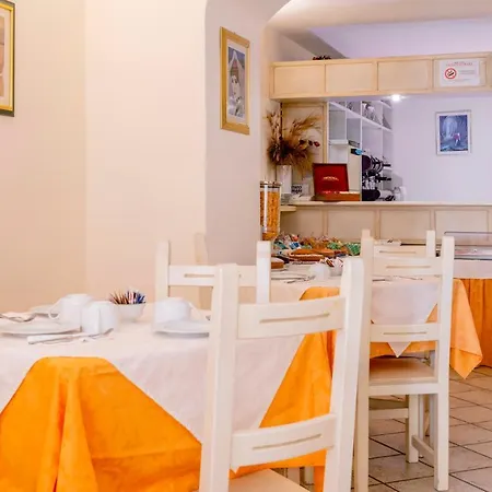 Cavour 3* Olbia