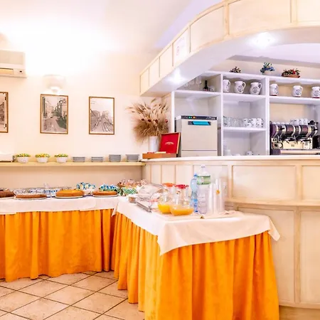 Hotel Cavour 3*