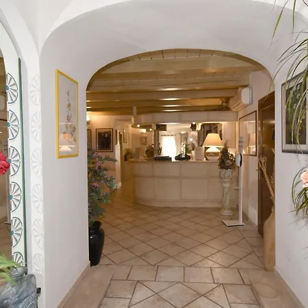 Hotel Cavour