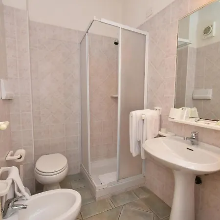 Cavour Hotel 3*
