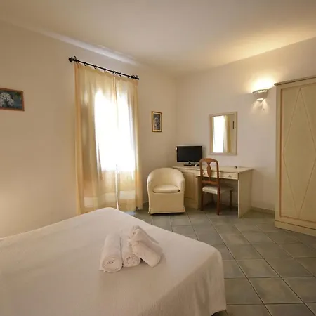 Hotel Cavour 3*