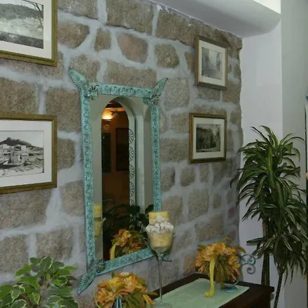 加富尔酒店 酒店