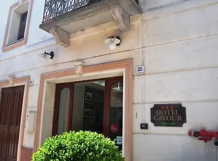 Hotel Cavour 3*