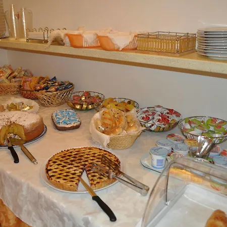 Cavour Hotel